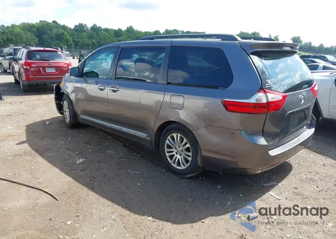 2017 Toyota Sienna Xle Premium 8 Passenger z USA, uszkodzony, nr VIN 5TDYZ3DC5HS891362